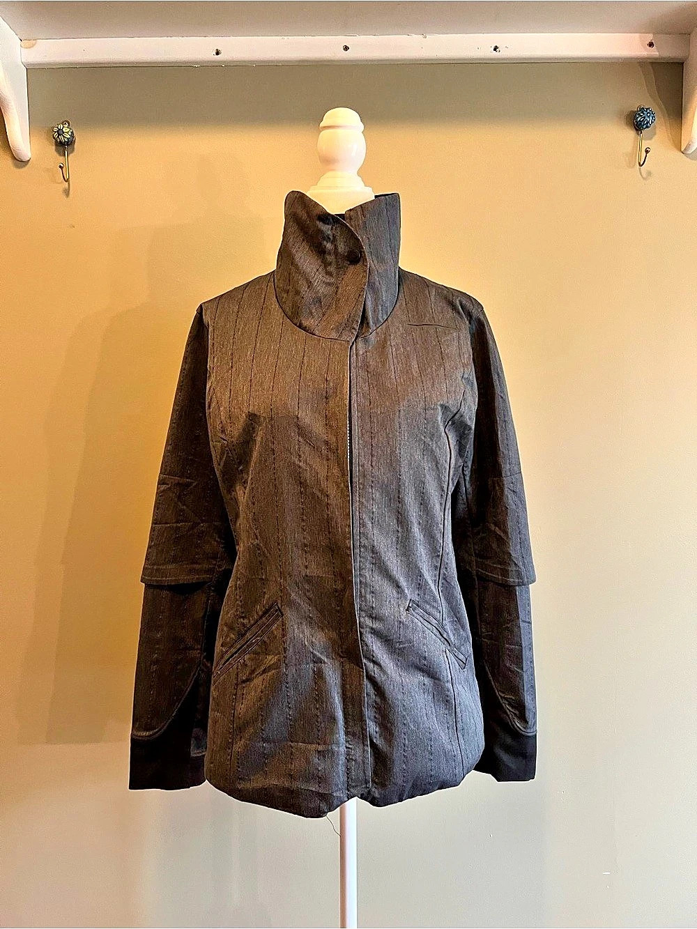 Brooks PureProject Gray Technical Running Jacket Funnel Neck M
